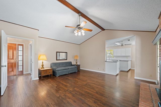 6265 County Road 305, Grandview, TX 76050