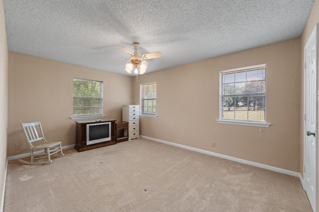 6265 County Road 305, Grandview, TX 76050