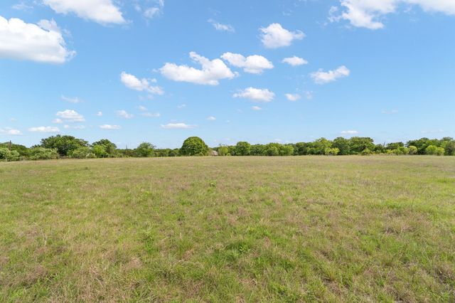 6265 County Road 305, Grandview, TX 76050