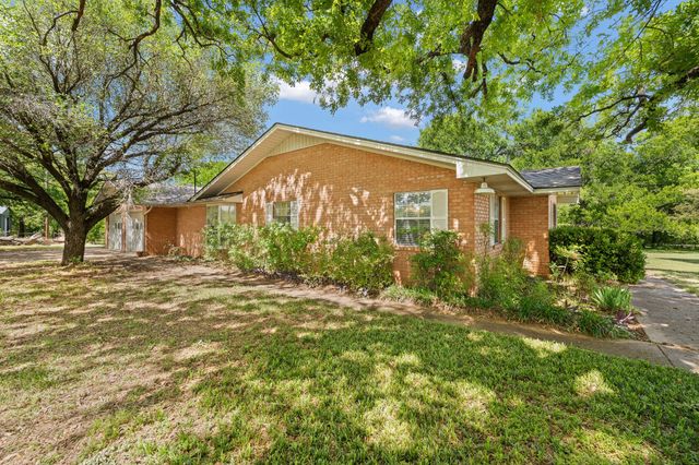 6265 County Road 305, Grandview, TX 76050