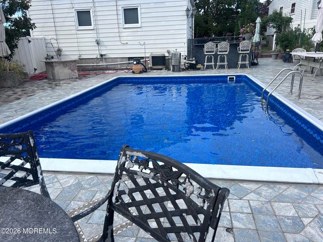 1 Andover Road, Old Bridge, NJ 08857