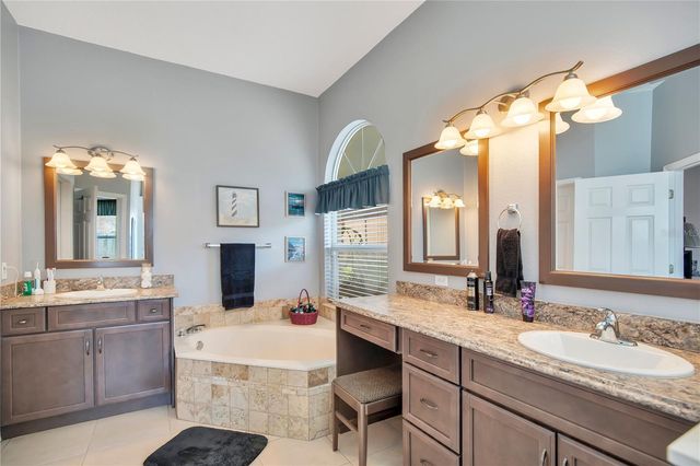 5 KING EDWARD DRIVE, Ormond Beach, FL 32174