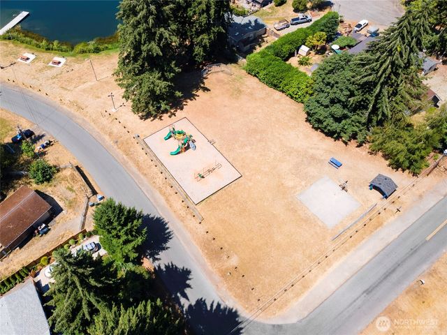 2218 194th Avenue SW, Lakebay, WA 98349