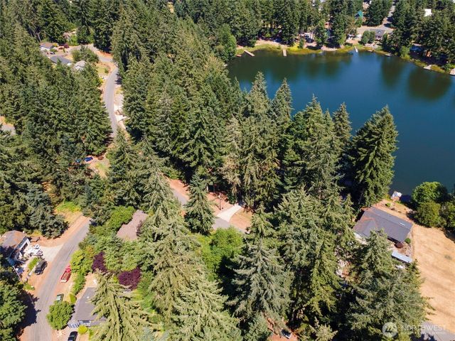 2218 194th Avenue SW, Lakebay, WA 98349