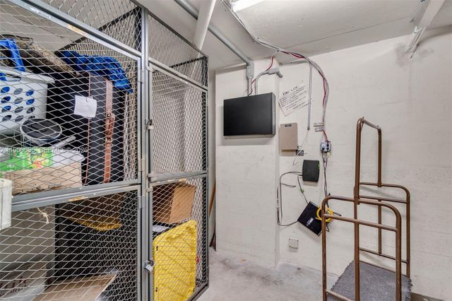 7080 Environ Blvd 226, Lauderhill, FL 33319