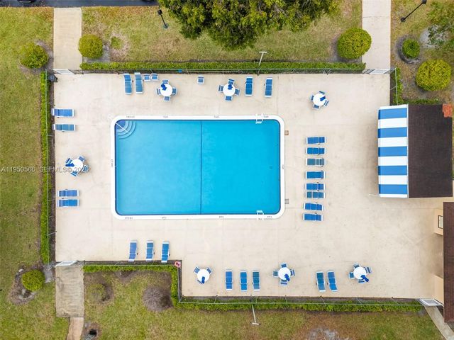 7080 Environ Blvd 226, Lauderhill, FL 33319