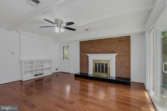 4700 BEL PRE RD, Rockville, MD 20853