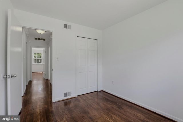 4700 BEL PRE RD, Rockville, MD 20853