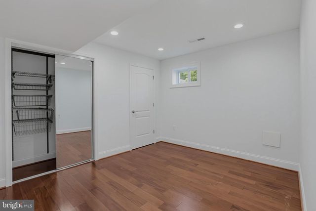 4700 BEL PRE RD, Rockville, MD 20853