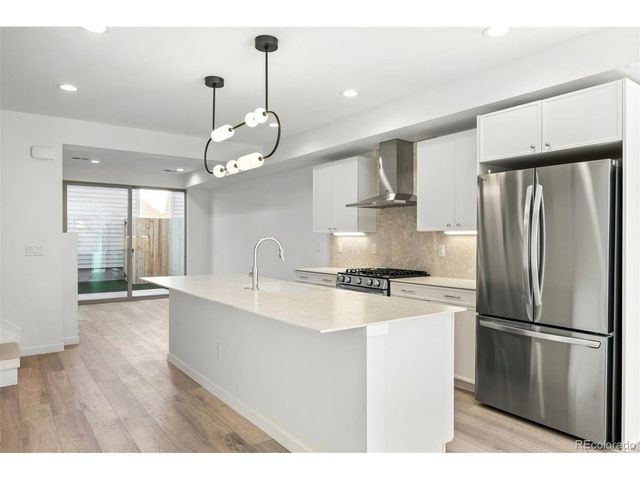 5894 E 14th Ave, Denver, CO 80220