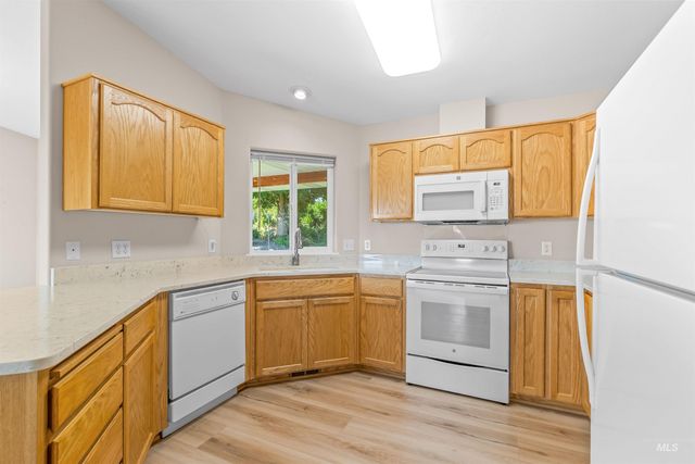 924 Magnolia St B, Lewiston, ID 83501