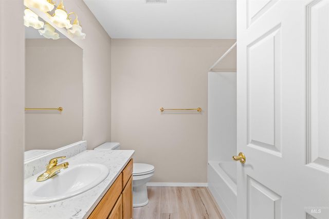 924 Magnolia St B, Lewiston, ID 83501