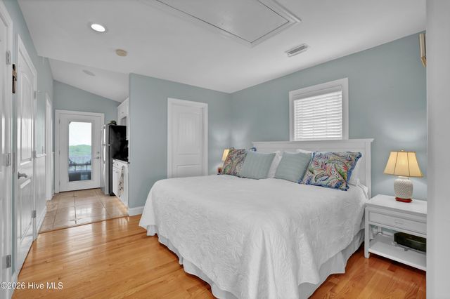 117 Beachwood Drive, Holly Ridge, NC 28445
