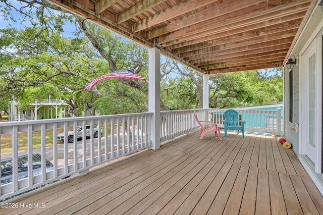 117 Beachwood Drive, Holly Ridge, NC 28445