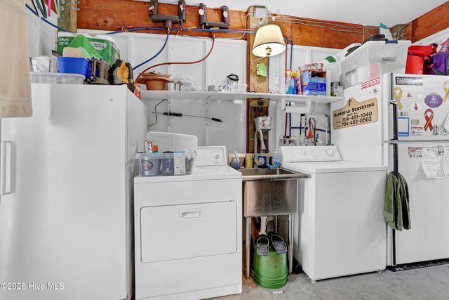 117 Beachwood Drive, Holly Ridge, NC 28445
