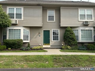 15 Glen Ridge Court 15, New Milford, CT 06776