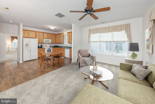 39 MEADOWVIEW DR, Woodstown, NJ 08098