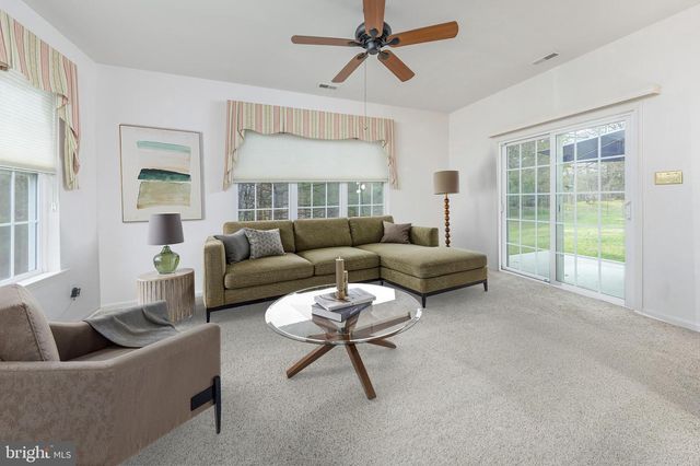 39 MEADOWVIEW DR, Woodstown, NJ 08098