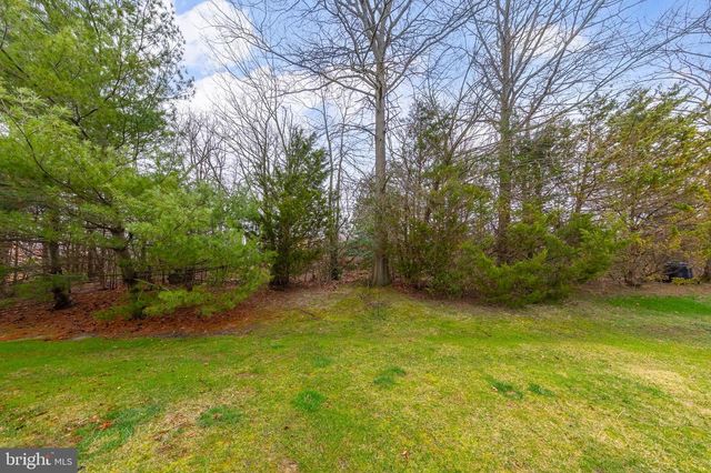 39 MEADOWVIEW DR, Woodstown, NJ 08098