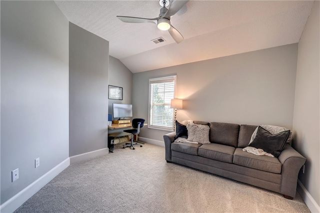 11515 W 165th Terrace, Overland Park, KS 66221