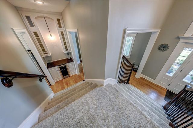 11515 W 165th Terrace, Overland Park, KS 66221