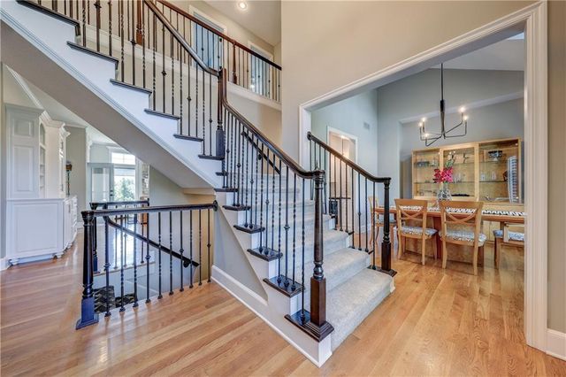 11515 W 165th Terrace, Overland Park, KS 66221