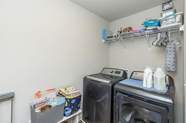 712 NE Whitetail Drive, Ankeny, IA 50021