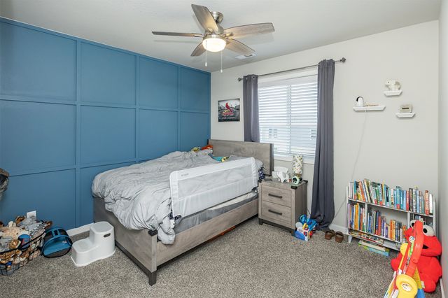 712 NE Whitetail Drive, Ankeny, IA 50021