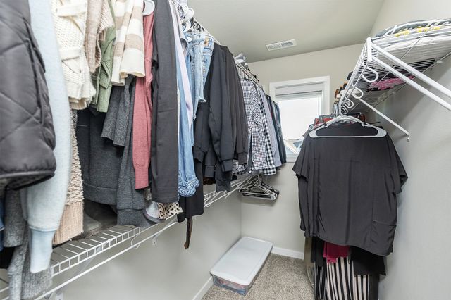 712 NE Whitetail Drive, Ankeny, IA 50021