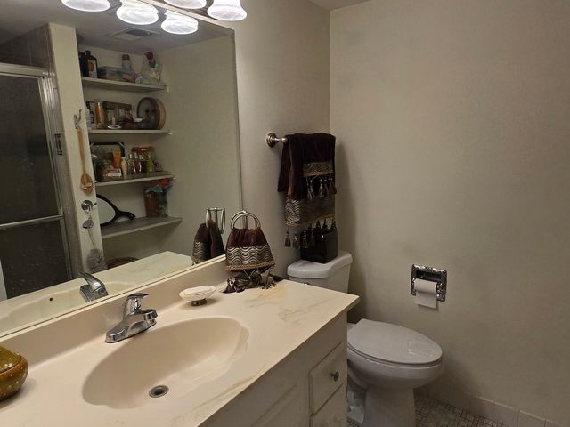 9637 S Keeler Avenue 1E, Oak Lawn, IL 60453