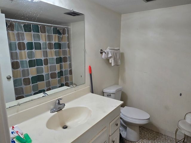 9637 S Keeler Avenue 1E, Oak Lawn, IL 60453