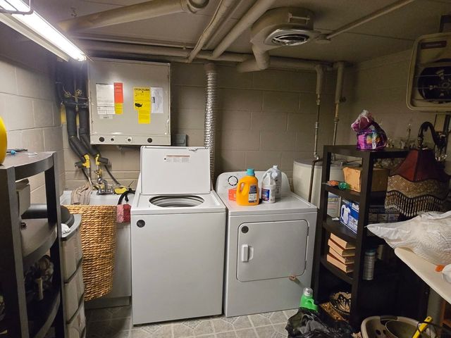 9637 S Keeler Avenue 1E, Oak Lawn, IL 60453