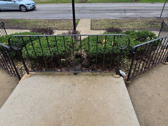 9637 S Keeler Avenue 1E, Oak Lawn, IL 60453
