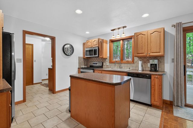 67 Zarmora Way, Hot Springs Village, AR 71909