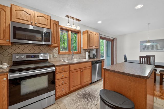 67 Zarmora Way, Hot Springs Village, AR 71909
