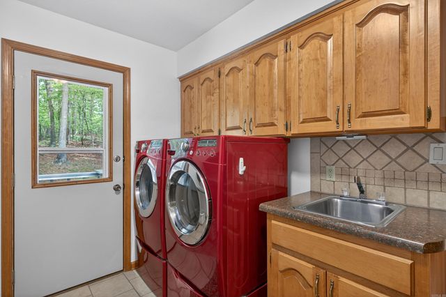 67 Zarmora Way, Hot Springs Village, AR 71909