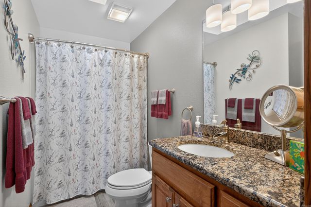 67 Zarmora Way, Hot Springs Village, AR 71909