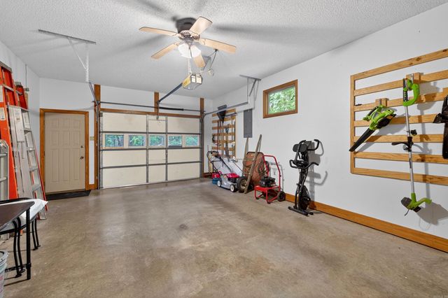 67 Zarmora Way, Hot Springs Village, AR 71909