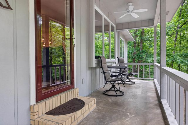 67 Zarmora Way, Hot Springs Village, AR 71909
