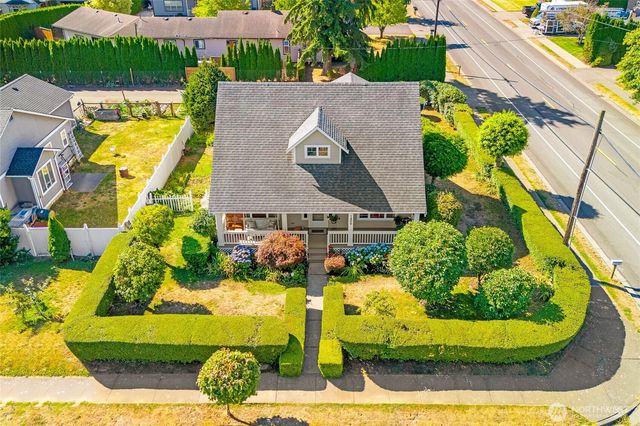 1200 Elm Street, Lynden, WA 98264