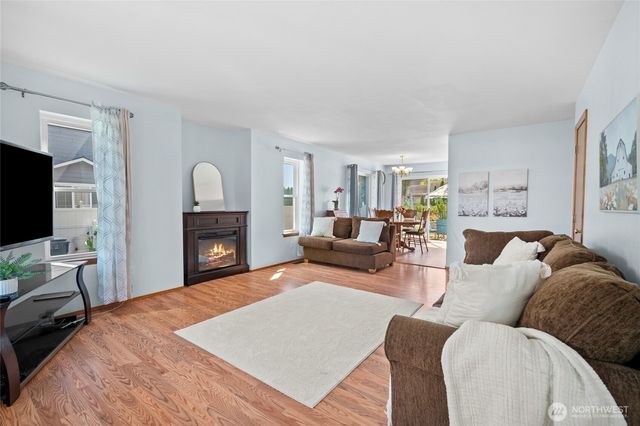 1200 Elm Street, Lynden, WA 98264