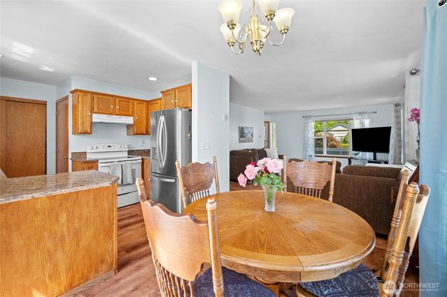 1200 Elm Street, Lynden, WA 98264