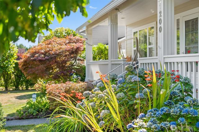 1200 Elm Street, Lynden, WA 98264