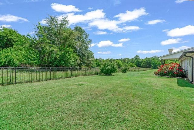 797 Oklahoma, Van, TX 75790