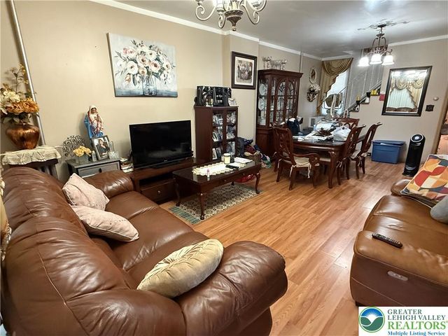 624 North Poplar Street, Allentown City, PA 18102