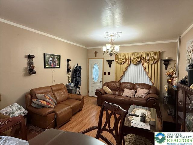 624 North Poplar Street, Allentown City, PA 18102