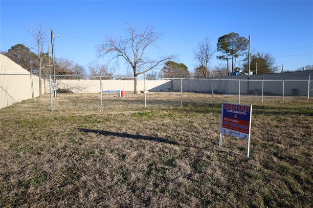 4208 C N Main Street, Cleburne, TX 76058