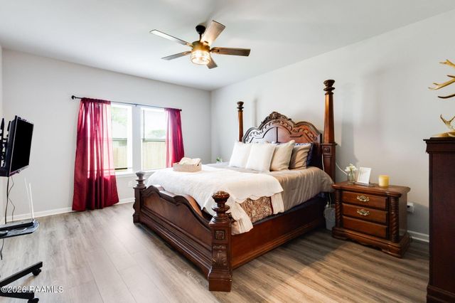 114 Southern Oak Drive, Lafayette, LA 70507