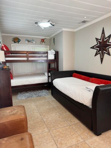 21916 Belgrade Avenue, Panama City Beach, FL 32413