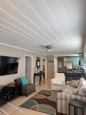 21916 Belgrade Avenue, Panama City Beach, FL 32413